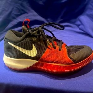 Nike Assersion size 2.5Y
